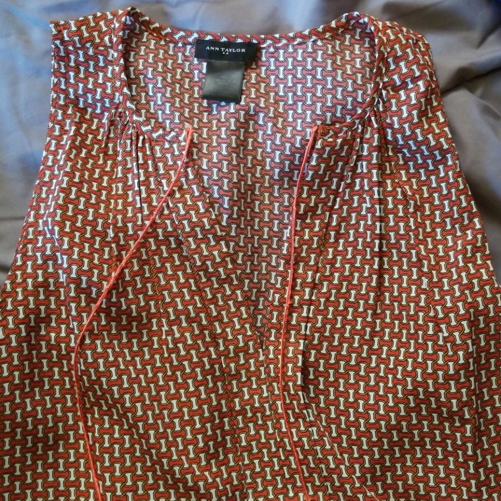 Ann Taylor short sleeve top